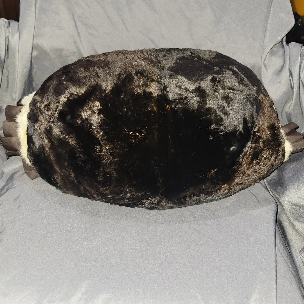 BROWN LINED LADIES HAND MUFF WARMER PURSE RUFFLED EDGE HAND Vintage Fur
